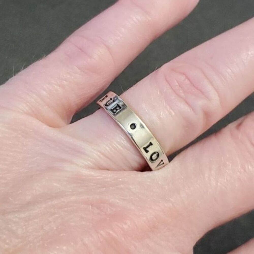 Bob Siemon Designs sterling silver True Love Waits ring size 6